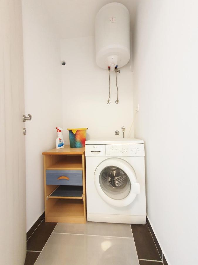 Apartmani Daniela Murter Extérieur photo