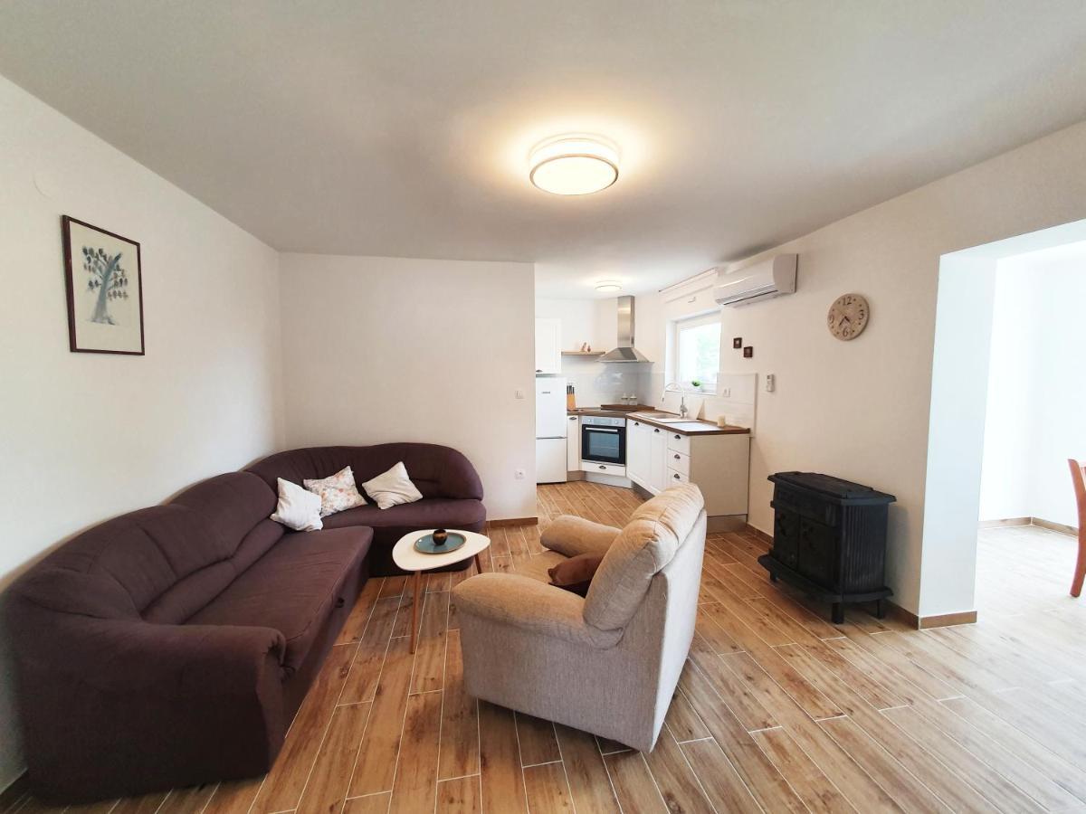 Apartmani Daniela Murter Extérieur photo